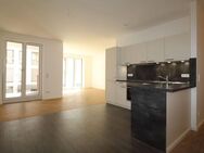 Großzügige 4-Zimmerwohnung mit Einbauküche und Südbalkon + zwei Bäder! TG-Stellplatz anmietbar! - Leipzig