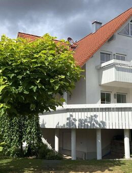 Gepflegtes Mehrfamilienhaus mit Ausblick in ruhiger Hanglage - - Eggolsheim