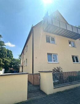 Charmante 2-Zi.-Oase mit Echtholz-Stäbchenboden & sonniger Wohnküche – inkl. Gartennutzung in Nürnberg-Reichelsdorf - Nürnberg