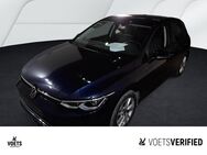 VW Golf, 2.0 TDI VIII Life, Jahr 2021 - Braunschweig