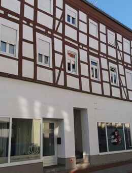 Mehrfamilienhaus in Innenstadtlage von Schöningen mit Ausbaureserve und guten Mieteinnahmen - Schöningen