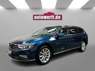 VW Passat Variant 2.0 TDI DSG ELG MATRIX AHK CAM 17Z NAVI SHZ - Ahrensburg