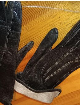2 Paar DAMEN - LEDERHANDSCHUHE SEHR Weiches LEDER Sehr Elegant 1 x Farbe Schwarz ca 70 jahre alt - Oberderdingen
