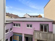 Lichtdurchflutete 3-Zimmer-Wohnung mit großzügiger Terrasse und privatem Treppenhaus - Rastatt