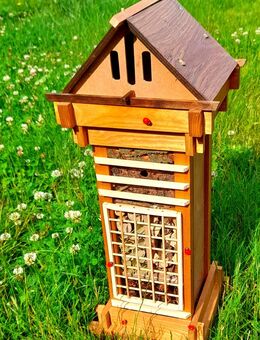 Insektenhotel natürliches Holz Das perfekte Geschenk für jeden Anlass I - Delmenhorst