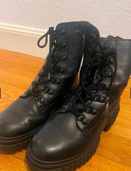 Schwarze Stiefel Gr. 37 - Mainz