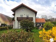 BERK Immobilien - Zweifamilienhaus mit über 1100 m² Grundstück in beliebter Lage von Miltenberg-Nord - Miltenberg