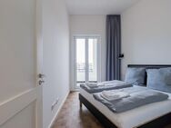 Tolles großzügiges Apartment am Hermannplatz - Berlin