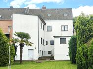 Charmantes, großzügiges Ein-/Zweifamilienhaus mit riesigem Garten in Erftstadt Nähe Köln - Erftstadt