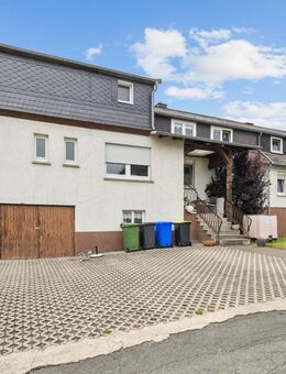 Mehrfamilienhaus mit Potenzial in Allendorf (Eder) - Allendorf (Eder)