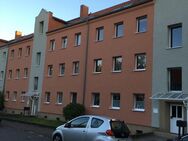 Helle geräumige 3-Zimmer-Wohnung mit Balkon - Halle (Saale)