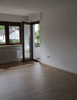 Mühlheim, 3-Zi-Whg.-EG, 92m2, G-WC, TGL-Bad, gr.Terrasse und Garten - Mühlheim (Main)