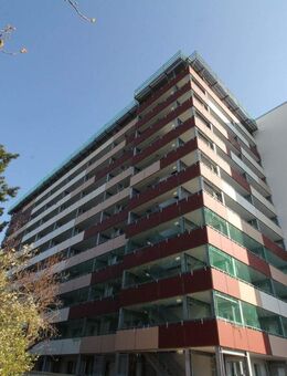 Genießen Sie den Sonnenuntergang auf Ihrem großen Westbalkon - Leipzig