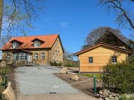 Ehemaliges Pastoratsanwesen zur Miete: Frisch saniert mit großem Garten und stilvollem Carport! - Rabenkirchen-Faulück