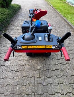 Neuwertige Toro Schneefräse Typ: SF Toro 1428 OXHE - Immenstadt (Allgäu)