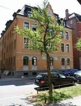 Ruhige Lage, voll möbliert, 5 Fahrminuten zur A8, Tiefgaragenplatz optional - Ulm