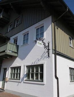 Sonnige 3,5 Zimmer Wohnung mit Balkon in zentraler Lage, Geisenhausen - Geisenhausen