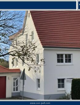 Sanierte Doppelhaushälfte mit lukrativer Ferienwohnung in unverbauter Ortsrandlage - Aalen