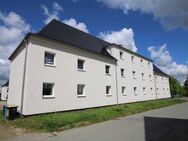 Leubnitz - Schöne 2-Raum Wohnung in familienfreundlicher Lage mit Balkon - Werdau
