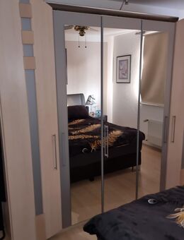 Komplettes Schlafzimmer inklusive Dual Softside F6 Wasserbetten - Verden (Aller)
