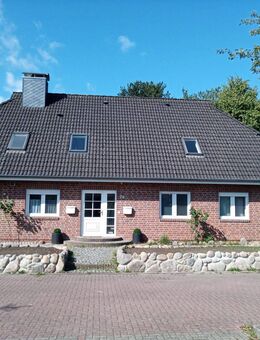 3,5 Zi-DG Wohng. im Zweifamilienhaus in IZ - Wohnen im Neubaugebiet, gepflegt, modern und ruhig - Itzehoe