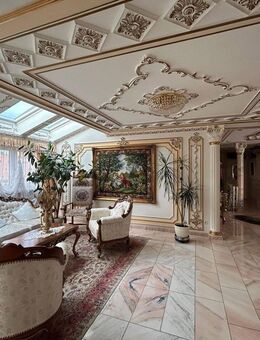 Von PRIVAT * 170 qm zum exklusiven wohnen oder als Kapitalanlage* - Nürnberg