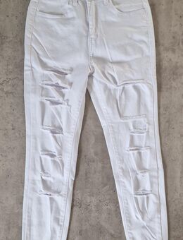 Damen Skinny Jeans High Waist in weiß mit Rissen / Neu / Größen von XS-M - Marl (Nordrhein-Westfalen)