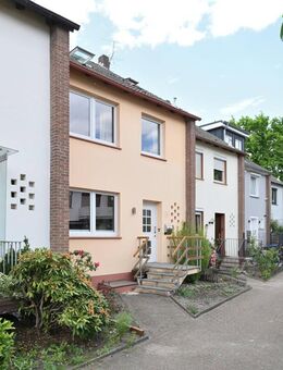 Viel Raum und ruhige Lage - Familienfreundliches Reihenhaus in Osternburg zu verkaufen - Oldenburg