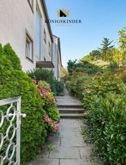 Neuwertige 3-Zimmer-Wohnung mit Garage und Balkon in Stuttgart - Bad Canstatt zu kaufen - Stuttgart