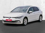 VW Golf, 1.5 TSI VIII Life Dig, Jahr 2020 - Lehrte