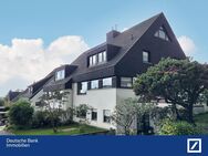 Solides, sonniges Traumhaus: DHH - 6 Zimmer, Garten, Doppelgarage, Solarthermie - Ratingen