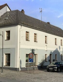 Exklusives Wohn-/Geschäftshaus mit Top-Rendite in Waldsassen - Waldsassen