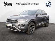 VW T-Roc, 1.5 TSI Style, Jahr 2022 - Uelzen