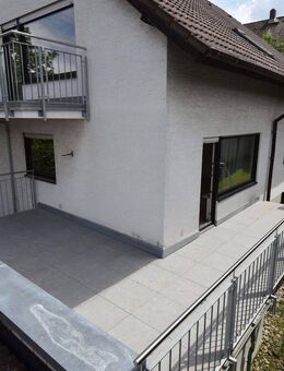 Großes Zweifamilienhaus in Seeheim - Seeheim-Jugenheim