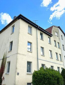 Idyllisches Wohnen in Holzhausen: 3-RW mit Balkon und Einbauküche - Leipzig