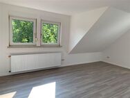 *4-Zi.-Dachgeschosswohnung in zentraler Lage* - Osterode (Harz)