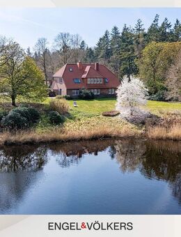 Einzigartiges Wohnhaus mit See & Nebengebäude in Aurichs Randlage - Aurich