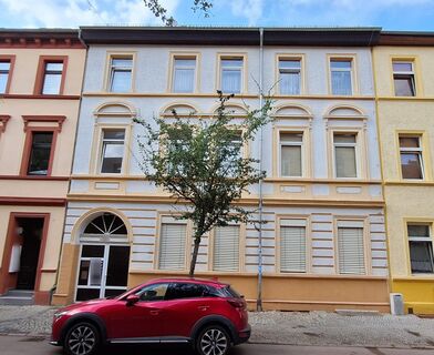 Mehrfamilienhaus mit Anbau und Hinterhaus in Köthen zu verkaufen