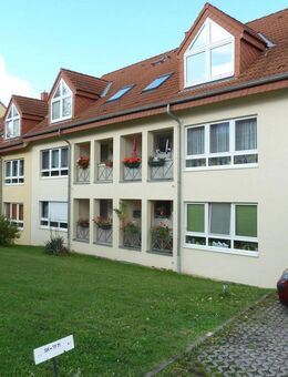 3 Zimmer Wohnung mit Loggia/Balkon - Salzatal