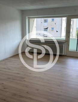 1-Zimmer-Wohnung - Dachgeschoss - ruhige Lage - ca. 41 m² - perfekt für Singles oder Paare - Selb