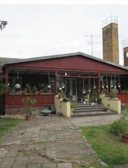 Hausmeister zur Herrichtung eines Wohnungskomplexes in Baitz gesucht (inkl. Hausmeisterwohnung) - Brück