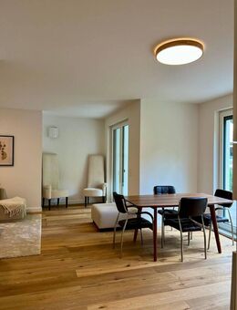 Absolutes Seltenheit. Villenviertel Bremerhaven-Bürgerpark. 2 Zimmer möblierte Terrassenwohnung. - Bremerhaven