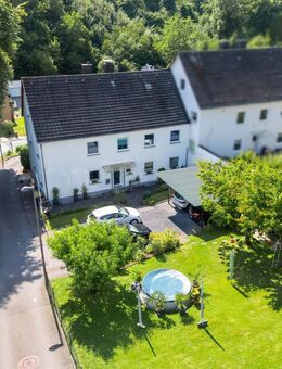 MANNELLA *Zwei 4-Zimmer-Wohnungen* in Hennef Bröl - Hennef (Sieg)
