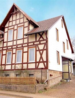 1-2 Familien-Fachwerkhaus mit Bauerwartungsland in Barterode - Adelebsen
