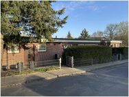 Renditeobjekt - Mehrfamilienhaus mit 4 Wohneinheiten und 8 Garagen in Stade - Stade (Hansestadt)