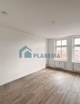 2- Zimmer Wohnung, komplett renoviert, neue EBK möglich, WG tauglich - Greifswald