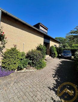 Freistehendes Einfamilienhaus mit Potenzial - Kleve (Nordrhein-Westfalen)