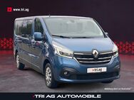 Renault Trafic, III Grand Life dCi 120 Extended-Grip-Paket Safety-Paket Plus Infotainment-Paket Techno vorne und seitlich akustisch inkl Easy Park Assistent Abbiegelicht, Jahr 2020 - Baden-Baden