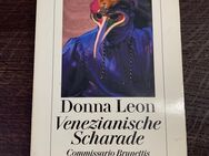 Buch: Donna Leon - Venezianische Scharade - Vilshofen (Donau) Zentrum
