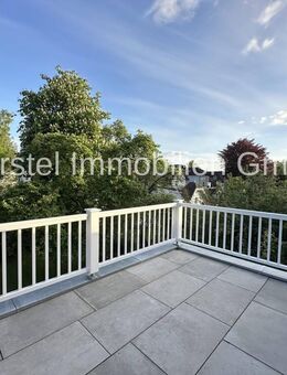 Exklusive, vollständig modernisierte 2 Zimmerwohnung mit großem Südbalkon in bester Wohnlage von Bergedorf - Hamburg